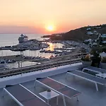 Bay Mykonos Villa Tourlos