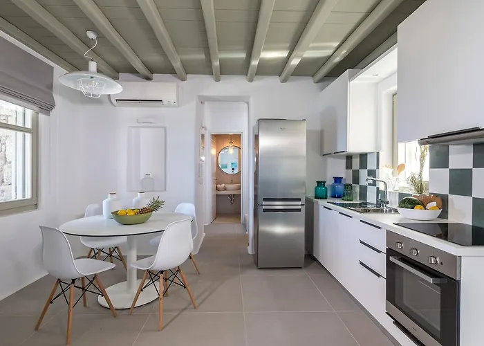 Bay Mykonos Villa Tourlos